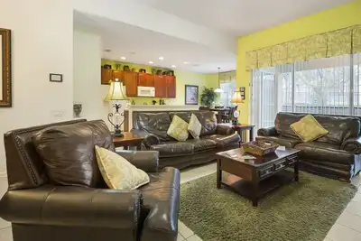 Windsor Hills Resort Luxury 4 bed / 4 bath Villa with pool & spa