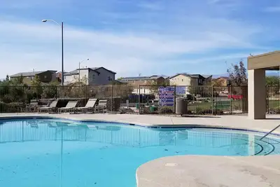 Image de Awesome 2b / 2b House, Gated on 215 Fwy, Près de Va, Afb, Speedway, Centre ville, Strip