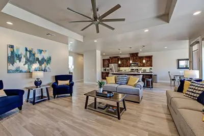 Image de Nouvelle maison de 4 chambres au club de golf de Ledges