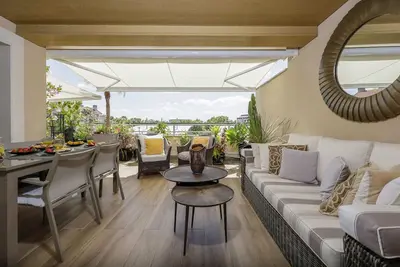 Image de Luxury 2 Br w \/ pool, 4 personnes - Centre de Cascais, très proche de la plage