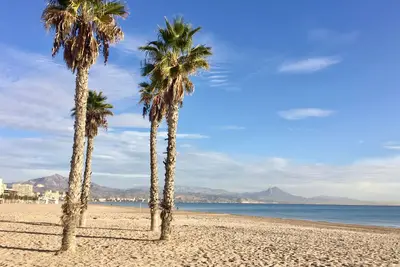 Image de Nouvel appartement à San Juan Playa, Alicante<br>Wi-fi, climatisation, smart tv