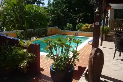 Image de Villa de charme Créole avec piscine situation idéale pour visiter toute l'île
