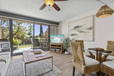 Image de Marchez jusqu'à la plage depuis ce condo d'une chambre avec vue sur le jardin à Maui Vista dans le sud de Kihei. # 3111