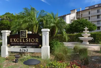 Image de Beautiful Siesta Key - Déposez vos bagages et dirigez-vous vers la plage de sable blanc!
