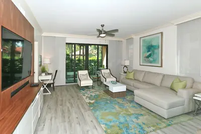 Image de Condo près de la 5ème avenue et de la plage de Naples