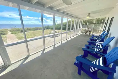 Image de Beachfront Family et les animaux pour 8 personnes
