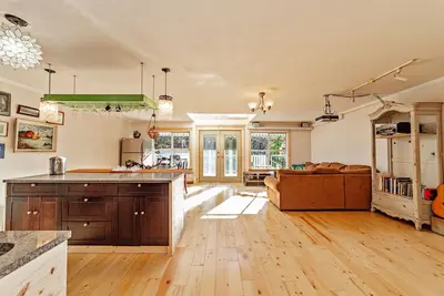 Image de Lake Errock 3 Bd House Ă Country Paradise 1. 5 heures de la ville de Vancouver.