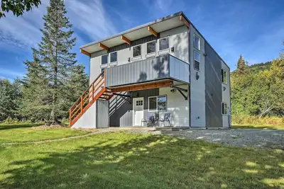 Image de Nouveau! Pet-Friendly Home w \/ Patio-8 milles à Dt Homer