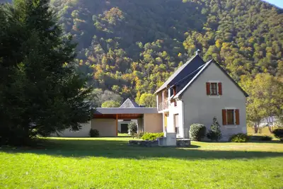 Image de Campan, Hautes Pyrénées -Confortable maison chalet proche du col du Tourmalet.