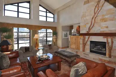 Image de Penthouse avec accès skis aux pieds | Piscine extérieure chauffée + sauna personnel