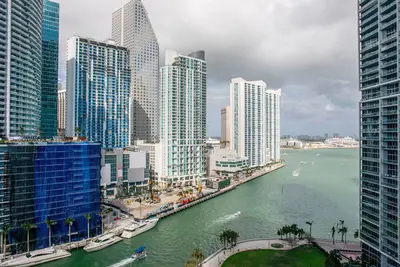 Image de ***** Commodités 5 étoiles @ Luxury Icon Brickell @ Tarifs réduits!