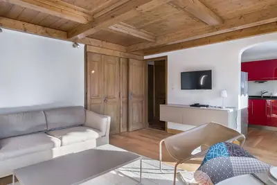 Image de Appartement rénové avec balcon et parking près des pistes à Megève