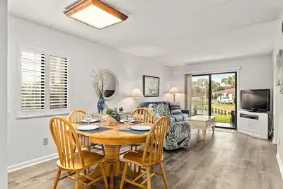 Image de Unit 1101 - Ocean & Racquet Resort