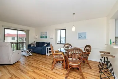 Image de Unit 6307 - Ocean & Racquet Resort