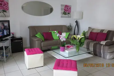 Image de Superbe Appart de Standing de 90 M2 avec terrasse au sud, garage, plage a 100 m.