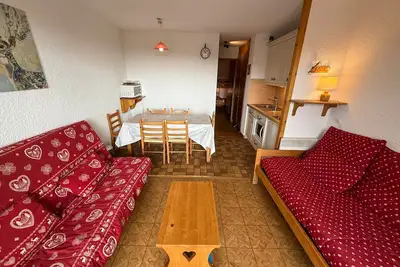 Image de Charmant Appartement Montagnard 2 Pièces + Cabine, 6 Pers, Balcon Sud, Proche Pistes et Commerces