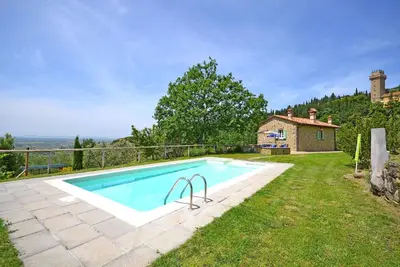 Image de Belle maison de vacances privée avec Wifi, piscine privée, Tv, terrasse, près de Cortone