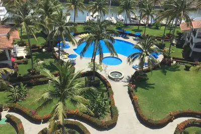 Image de Location Nuevo Vallarta Grand Marina dans un développement résidentiel complet