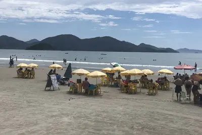Image de Ap 207: Accès à pied à la plage de Maranduba, Ap avec suite, Tv Led, barbecue