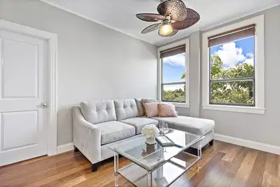 Image de Appartement de luxe deux chambres sur l'île de Palm Beach!