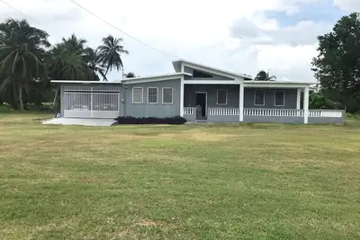 Image de Maison nouvellement rénovée à 1\/4 mille de la mer des Caraïbes sur 10 hectares de forêt tropicale