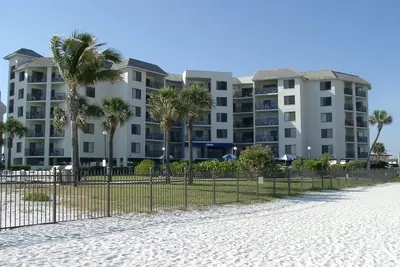 Image de Ultimate Condo # 405 ** en location front de mer à Saint-Pete