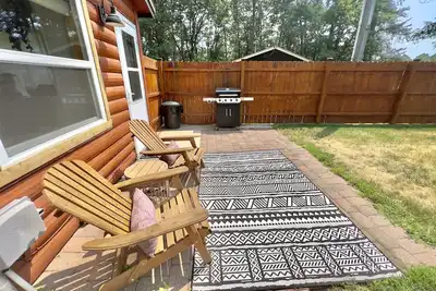 Image de Nouveau! Cabine 2br Breezy Point Distance À distance de marche de tout ✦