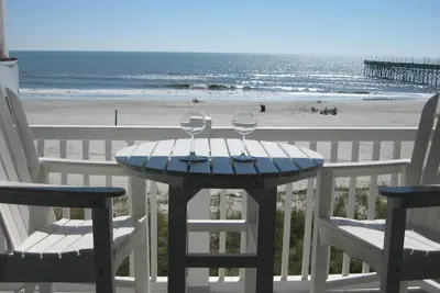 Image de Mise À Jour Condo Oceanfront End Unit avec vue imprenable - Meilleure vue à Ocean Cove!