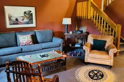 Image de Belle maison de ville donnant sur l'incroyable Whiteface Golf Club