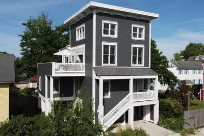 Image de Nouvelle maison personnalisée au coeur de Cape May