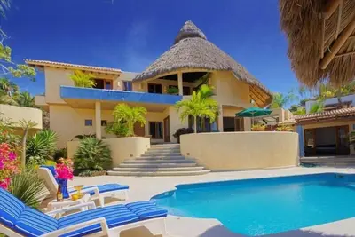 Image de Magnifique mexicaine vacances Villa avec piscine-1 bloc de la plage