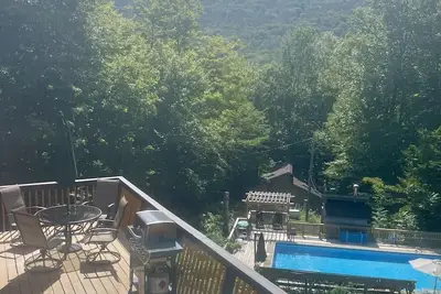 Image de Chalet de montagne à 6 miles de Hunter Resort. Confidentialité absolue!