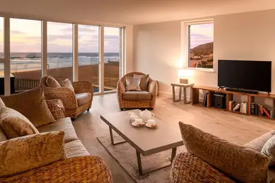 Image de No 16 The Dunes - Trois Chambres Appartement, Couchages 6