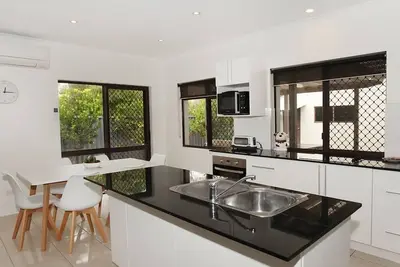 Image de 6 Petrie Ave, Marcoola, Animaux acceptés, Linge fourni