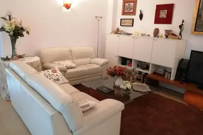 Image de Leccecentro quatre chambre balcon, garage, Freebici, FreeWifi et le climat