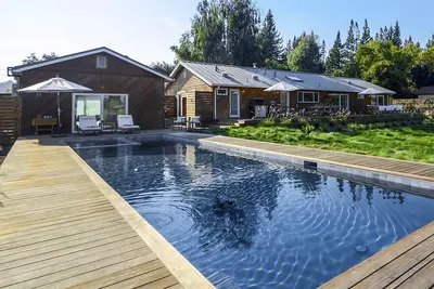 Image de Green Valley Retreat ~ Le luxe au cœur du pays viticole de Sonoma! Piscine et bain à remous!