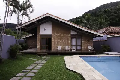 Image de Confortable maison de plage avec piscine, terrasse, barbecue, à 300m de la plage