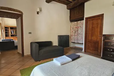 Image de Appartement: Appartement Avec Prive Entree Cortiletto 3\/4 places
