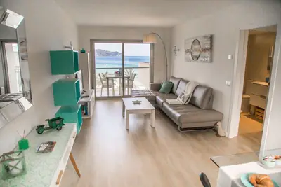 Image de Appartement De Luxe En Face De La Mer!