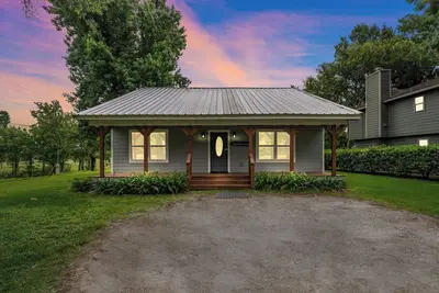 Image de Old and Lost River House