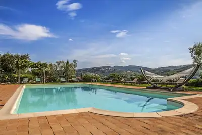 Image de Confortable appartement avec Wifi, piscine, Tv, patio, animaux admis, vue panoramique et parking