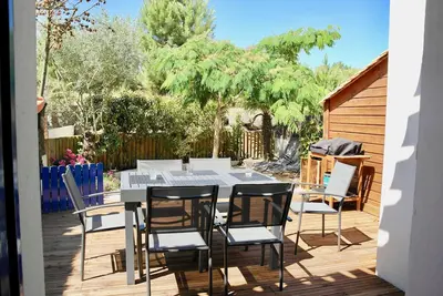 Image de Maison pour 5, proche plage, piscine commune