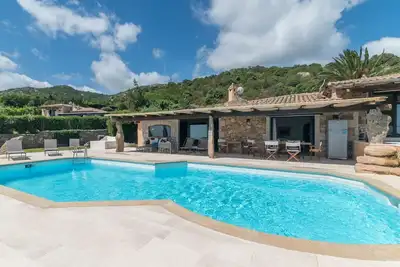 Image de Magnifique maison de vacances privée avec climatisation, Wifi, piscine privée, Tv, patio, parking