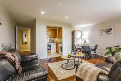 Image de La ville de Dublin au bout des doigts - un appartement superbe pour un court séjour!