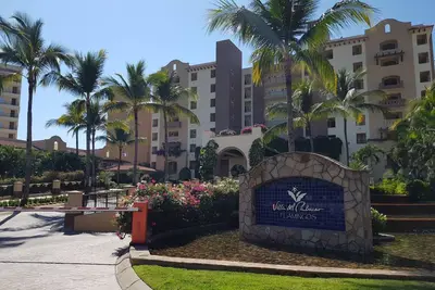 Image de Ocean Front 2 br 2 1/2 bain Condo pour 6 personnes