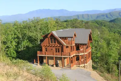 Image de Majestic Mountaintop Retreat - Des vues incroyables, un luxe inégalé