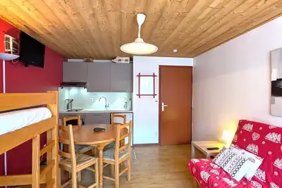 Image de Studio au Centre de La Clusaz - Balcon, Garage, Proche Pistes et Commerces