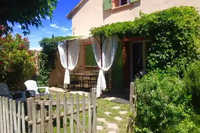 Image de Coquette location 2 à 4 pers, piscine privée pour  nos locataires sur 5000m2