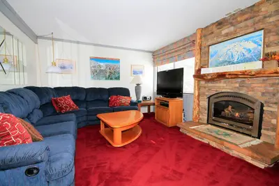 Image de Mammoth Ski and Racquet Club # 74, 1 + Loft 2 salles de bain, vue magnifique!
