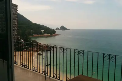 Image de Belle vie en bord de mer donnant sur la baie de Banderas